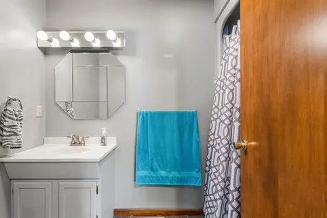 403 Woodworth Drive Tolono IL 61880