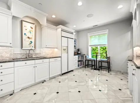 485 Oakwood Avenue Lake Forest IL 60045