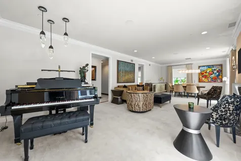 485 Oakwood Avenue Lake Forest IL 60045