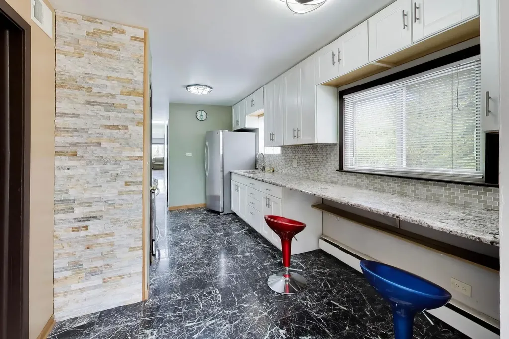 3111 West Foster Avenue Chicago IL 60625