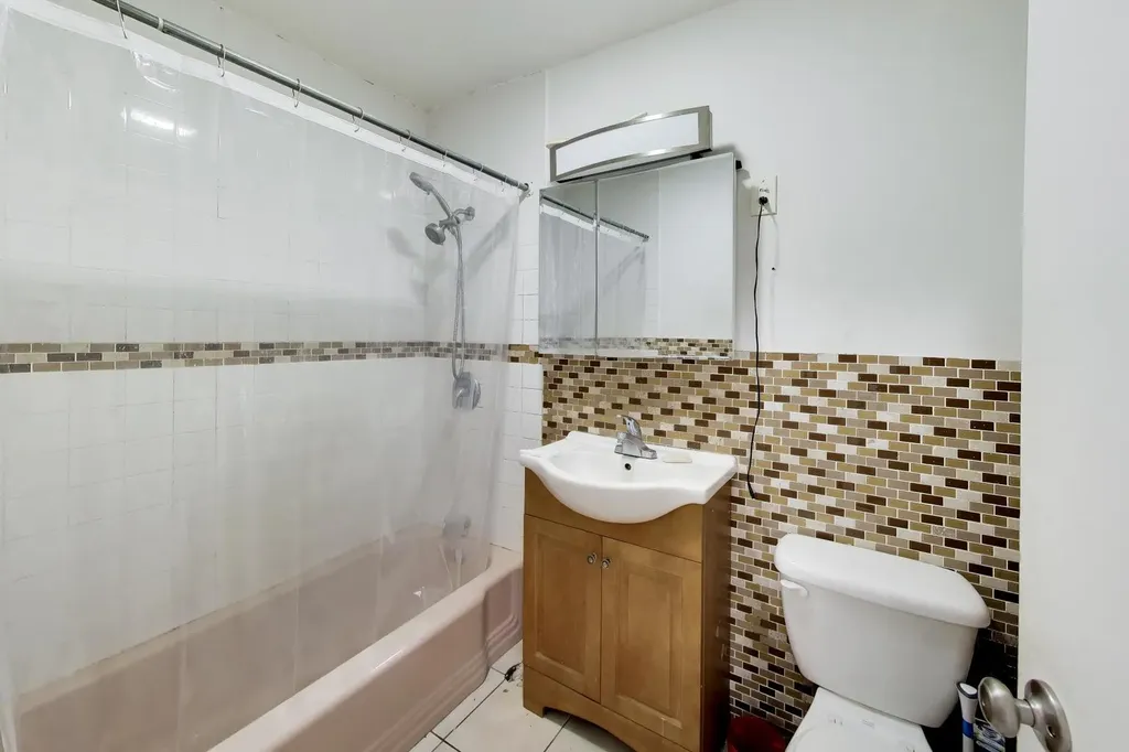 3111 West Foster Avenue Chicago IL 60625