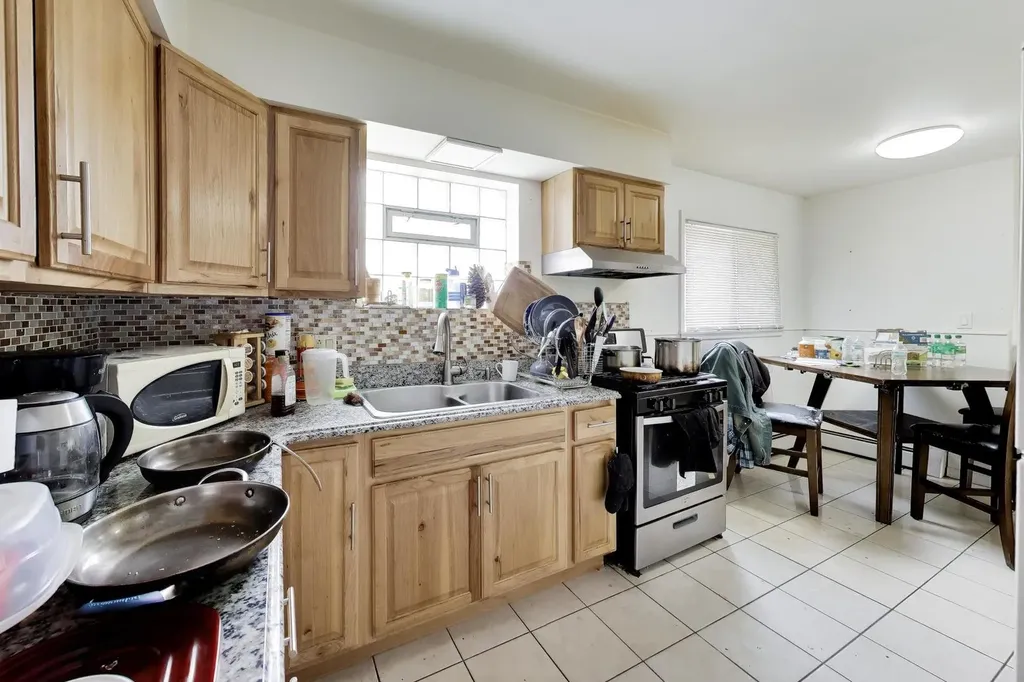 3111 West Foster Avenue Chicago IL 60625