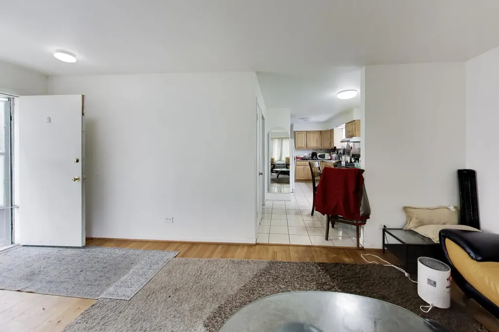 3111 West Foster Avenue Chicago IL 60625
