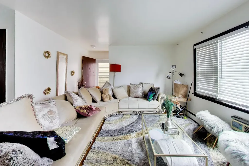 3111 West Foster Avenue Chicago IL 60625