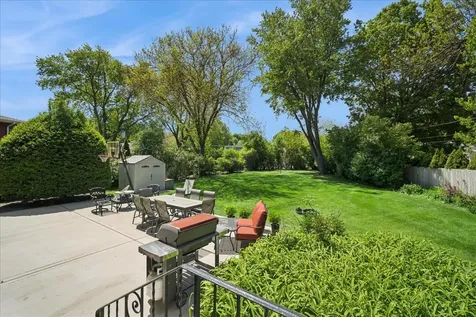 323 Vine Street Wilmette IL 60091