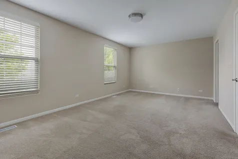 101 Driscoll Lane Wood Dale IL 60191