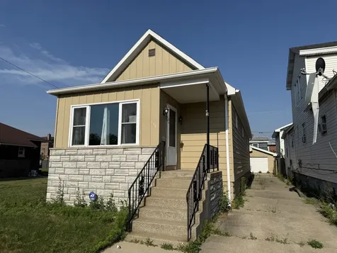 538 Ingraham Avenue Calumet City IL 60409