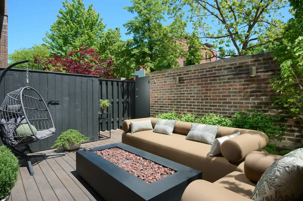 1818 North Larrabee Street Chicago IL 60614