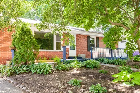 9 Riser Avenue Bloomington IL 61701