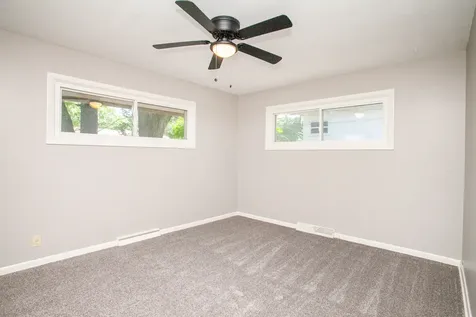 9 Riser Avenue Bloomington IL 61701