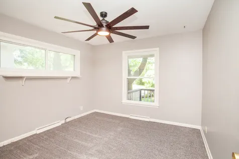 9 Riser Avenue Bloomington IL 61701