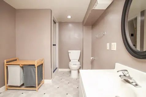 9 Riser Avenue Bloomington IL 61701