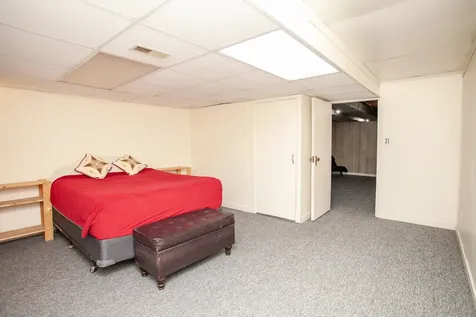 9 Riser Avenue Bloomington IL 61701