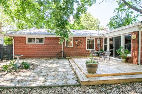 9 Riser Avenue Bloomington IL 61701