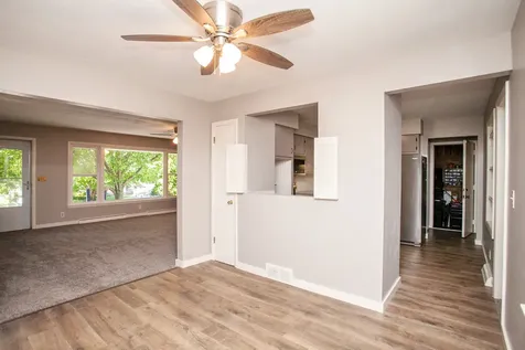 9 Riser Avenue Bloomington IL 61701