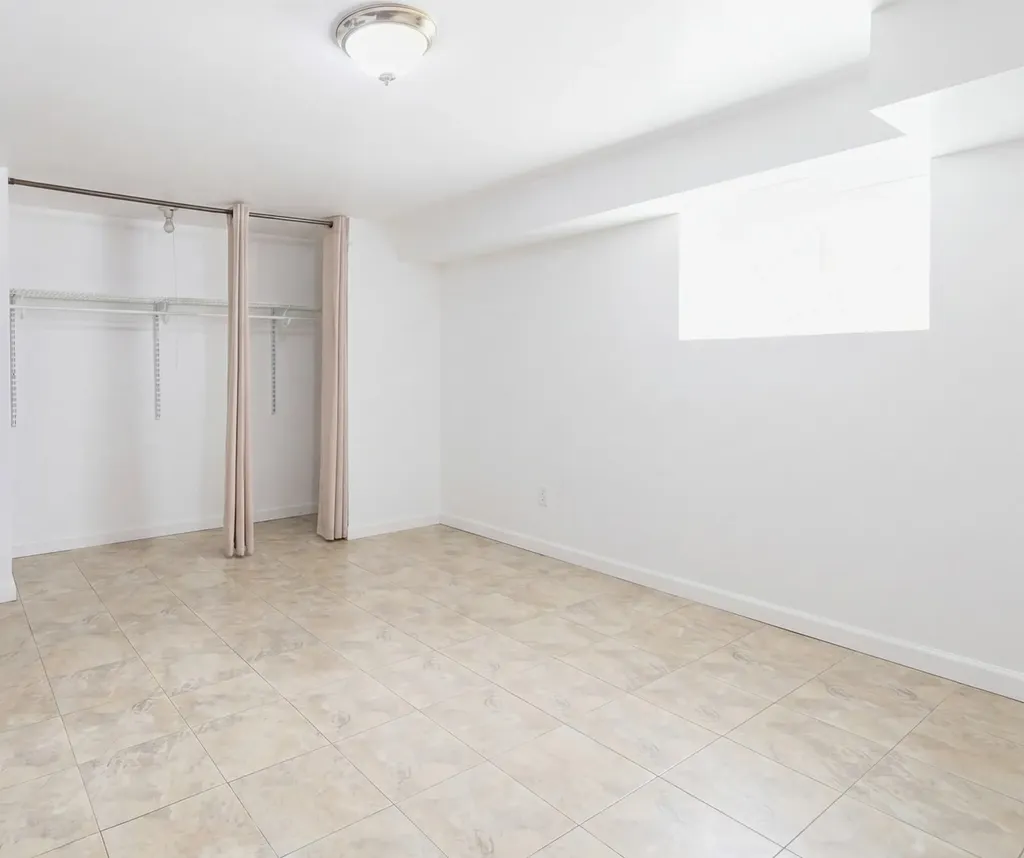 5320 North Lovejoy Avenue Chicago IL 60630