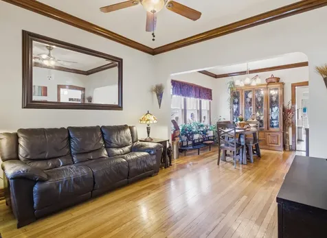 5320 North Lovejoy Avenue Chicago IL 60630