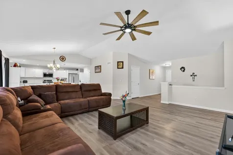 407 Sambor Trail Belvidere IL 61008