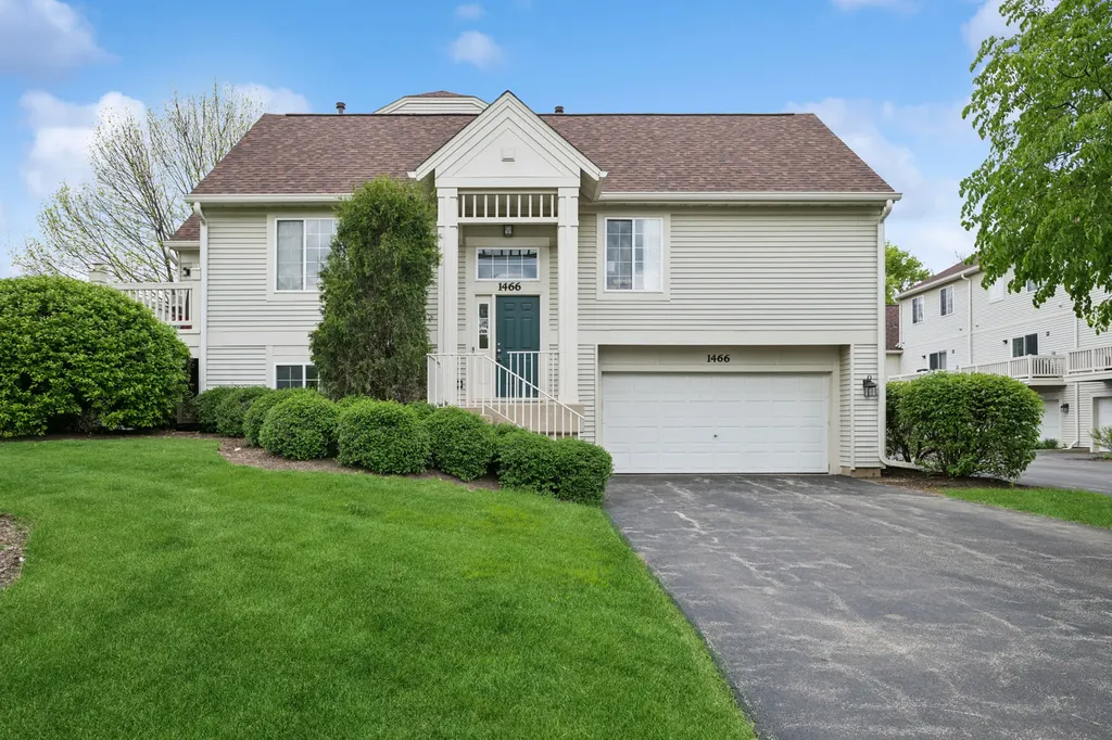 1466 New Haven Drive Cary IL 60013