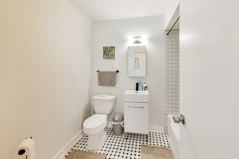 1008 Washington Boulevard Oak Park IL 60302