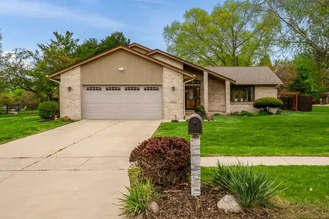 10966 China Berry Lane Machesney Park IL 61115