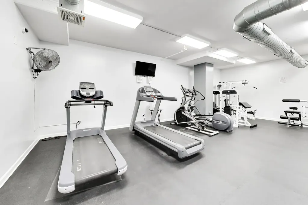 3125 West Fullerton Avenue Chicago IL 60647