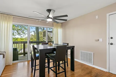 5803 Oakwood Drive Lisle IL 60532