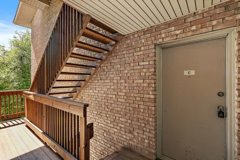 5803 Oakwood Drive Lisle IL 60532