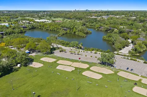 5803 Oakwood Drive Lisle IL 60532