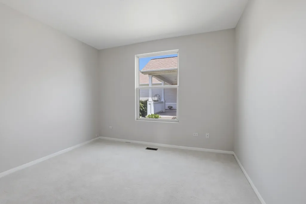 11832 Kensington Drive Huntley IL 60142
