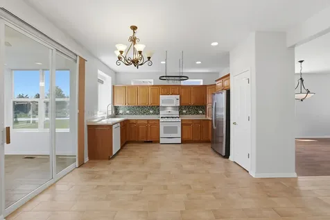 11832 Kensington Drive Huntley IL 60142
