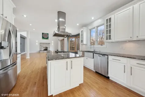 17W234 Massel Court Bensenville IL 60106