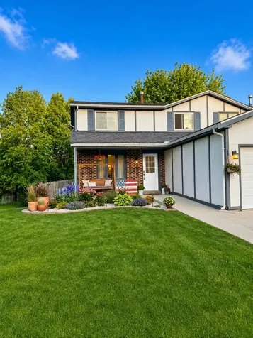 1406 Challis Drive Bloomington IL 61704