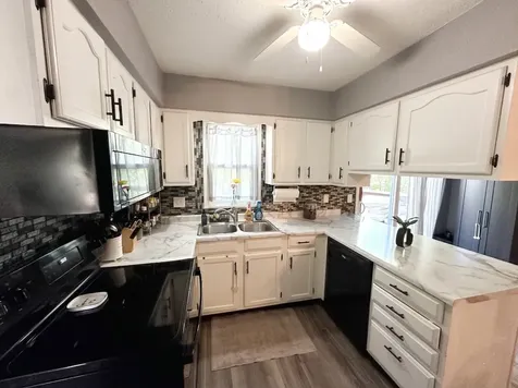 1406 Challis Drive Bloomington IL 61704