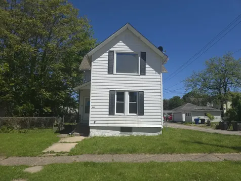 1306 17TH Street Moline IL 61265
