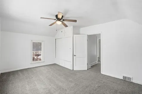 1306 17TH Street Moline IL 61265
