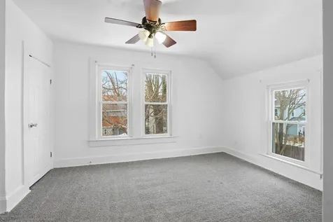 1306 17TH Street Moline IL 61265