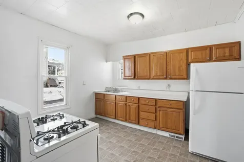 1306 17TH Street Moline IL 61265