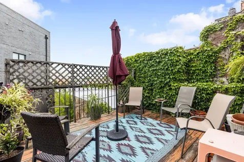 1310 North Clybourn Avenue Chicago IL 60610
