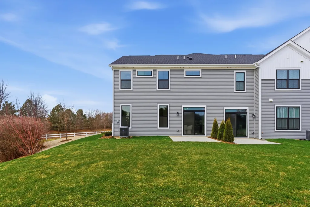 8551 Sperry Court Woodridge IL 60517