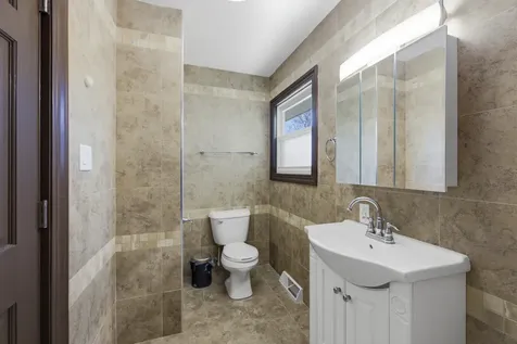1117 East Kitson Drive Palatine IL 60074