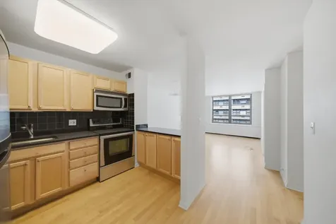 222 East Pearson Street Chicago IL 60611