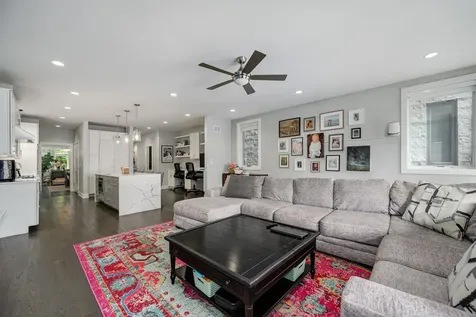 1516 West Ohio Street Chicago IL 60642