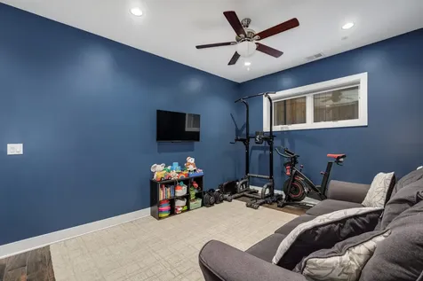 1516 West Ohio Street Chicago IL 60642