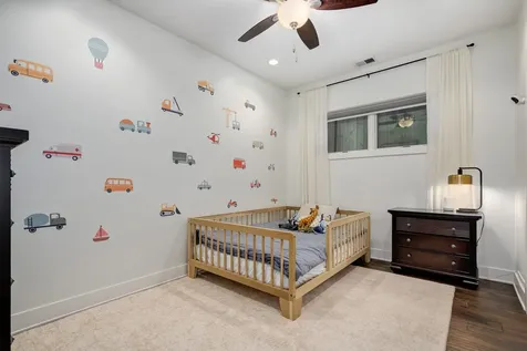 1516 West Ohio Street Chicago IL 60642