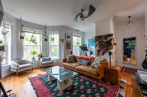 3233 West Palmer Street Chicago IL 60647