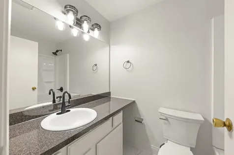 5821 Oakwood Drive Lisle IL 60532