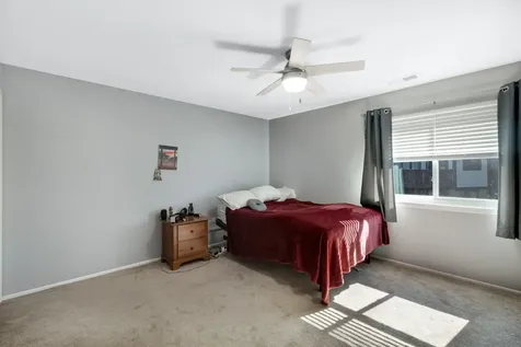 275 Wilmette Court Schaumburg IL 60193