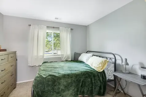 275 Wilmette Court Schaumburg IL 60193