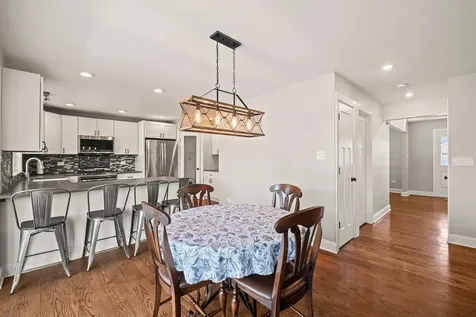 8143 Stonegate Drive Tinley Park IL 60487